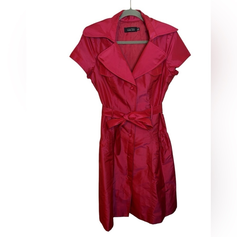 Rickie Freeman for Teri Jon Hot Pink Luminescent Cap Sleeve Button Front Dress